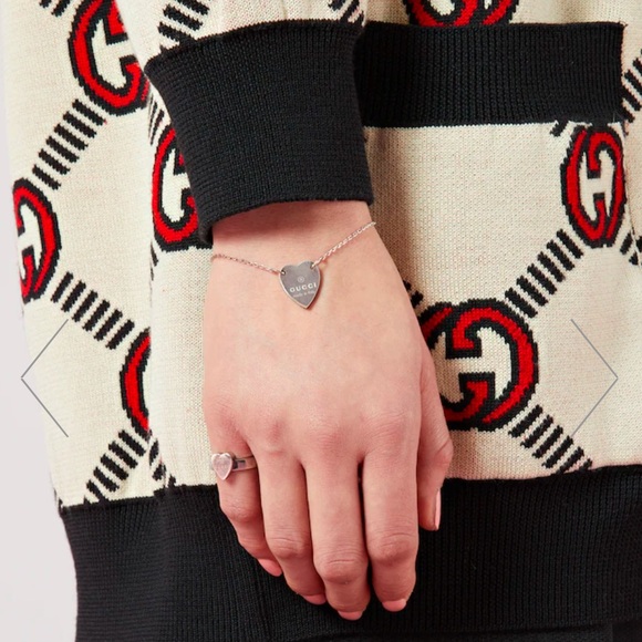 Full Inclusion. Gucci Heart Bracelet - Picture 5 of 5